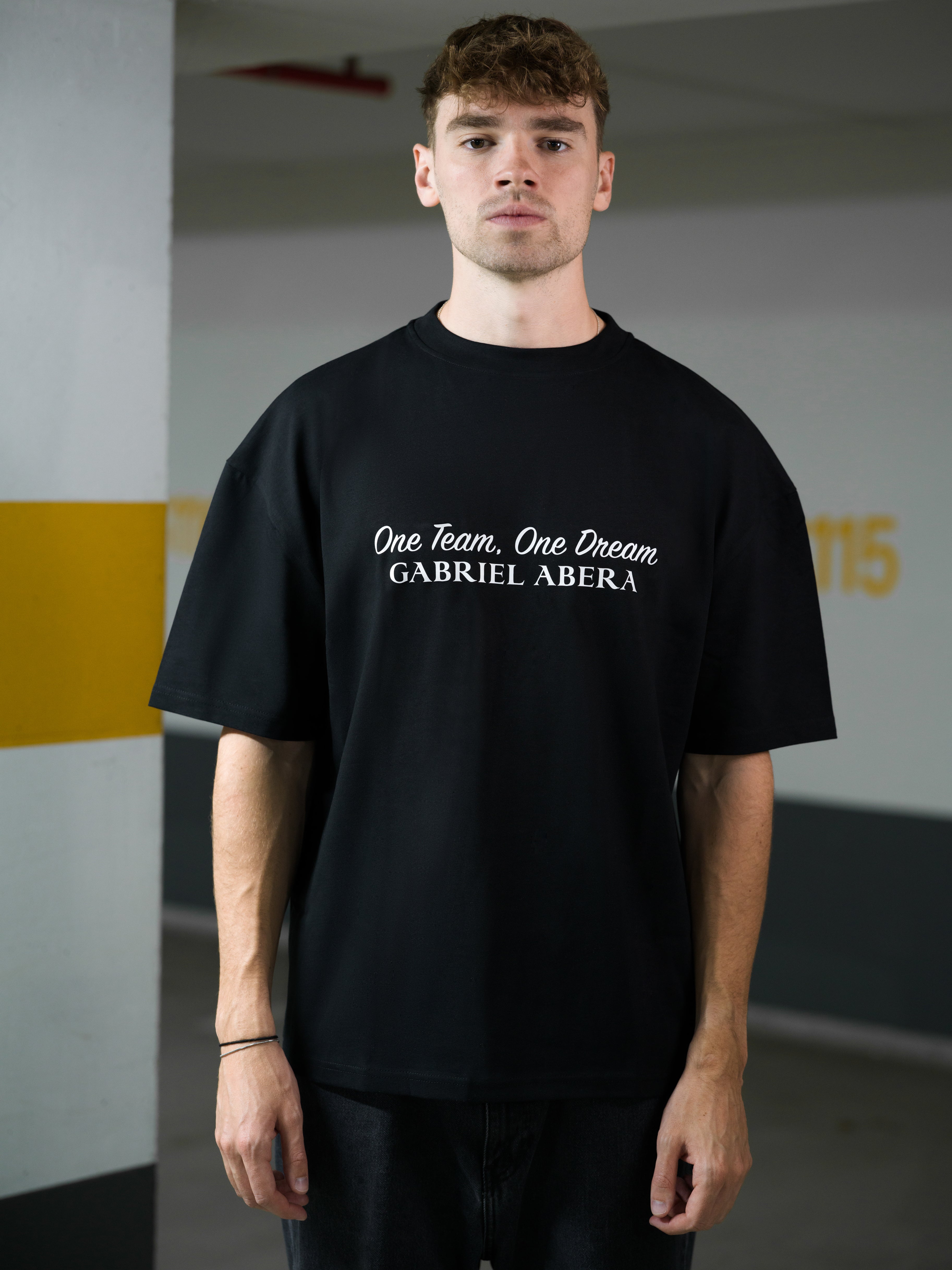 ONE TEAM, ONE DREAM T-SHIRT - BLACK