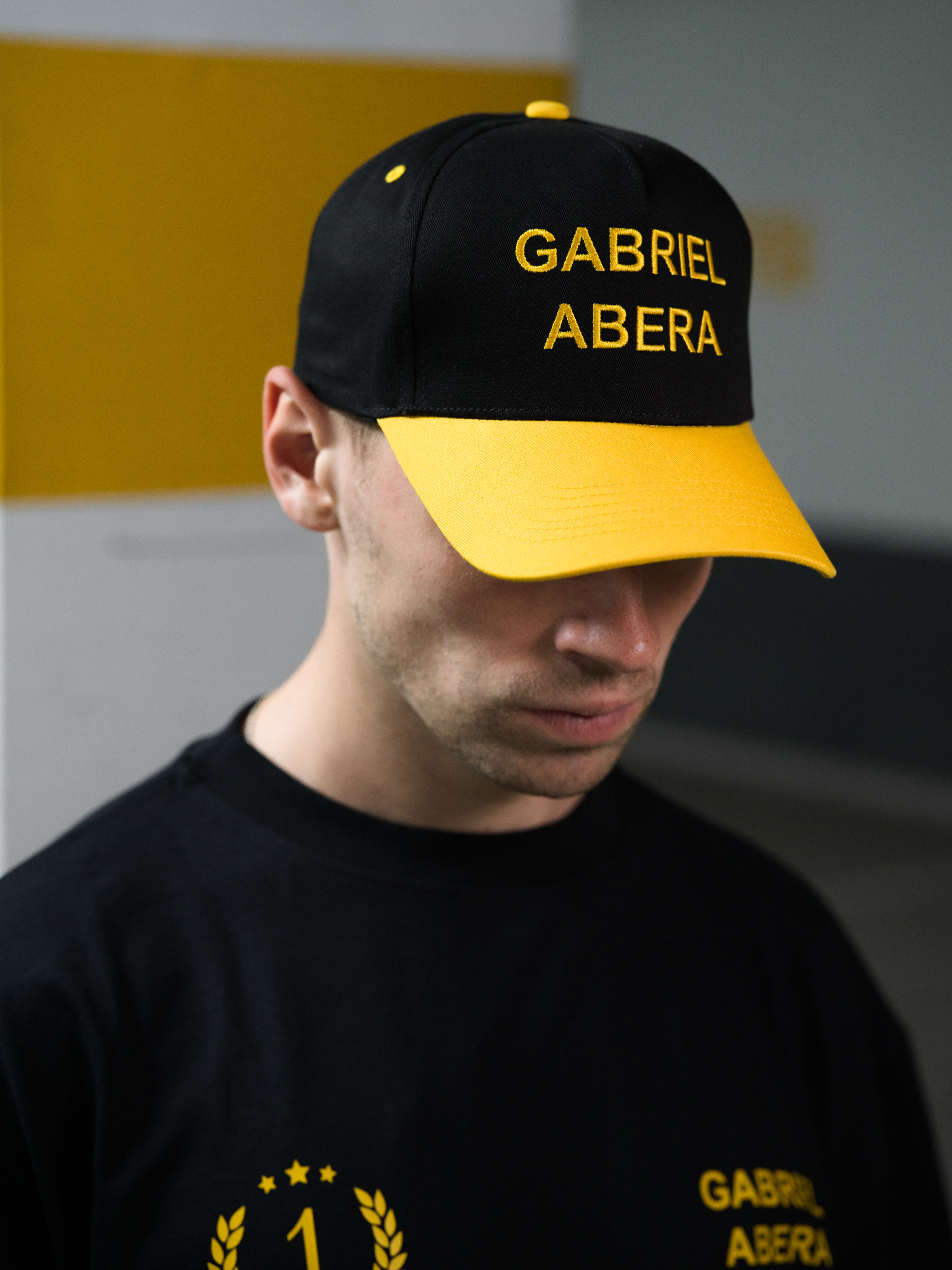 ONE TEAM ONE DREAM SNAPBACK - BLACK/YELLOW