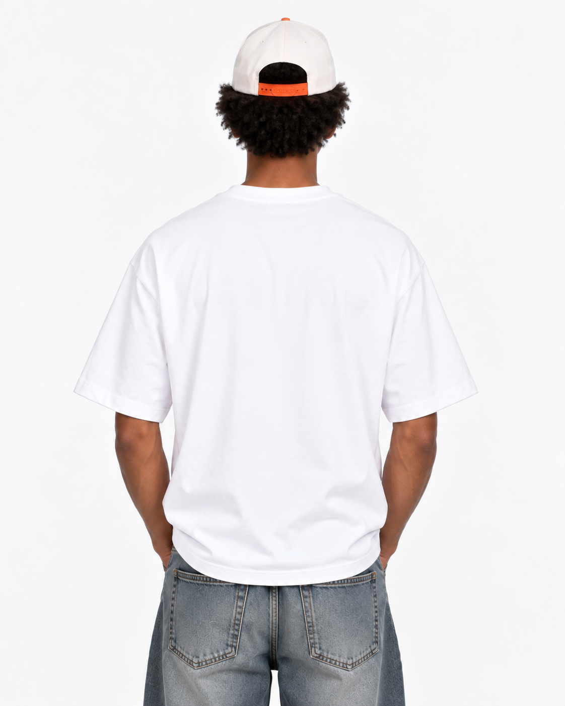 GABRIEL ABERA Be Nice Snapback Cap in Cream White mit verstellbarem Verschluss und hochwertiger Stickerei