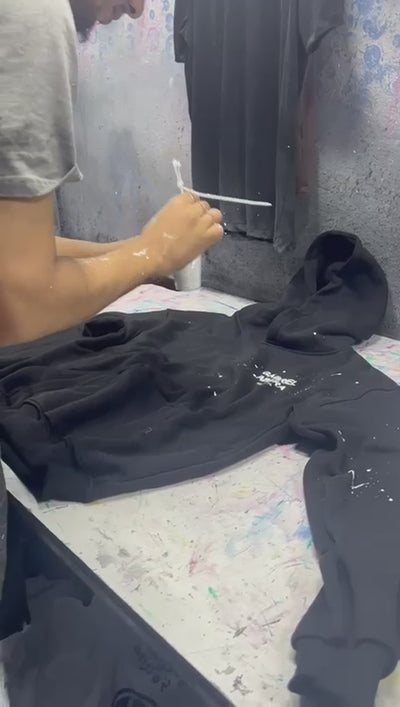 Produktionsvideo der Splattered Collection von Gabriel Abera