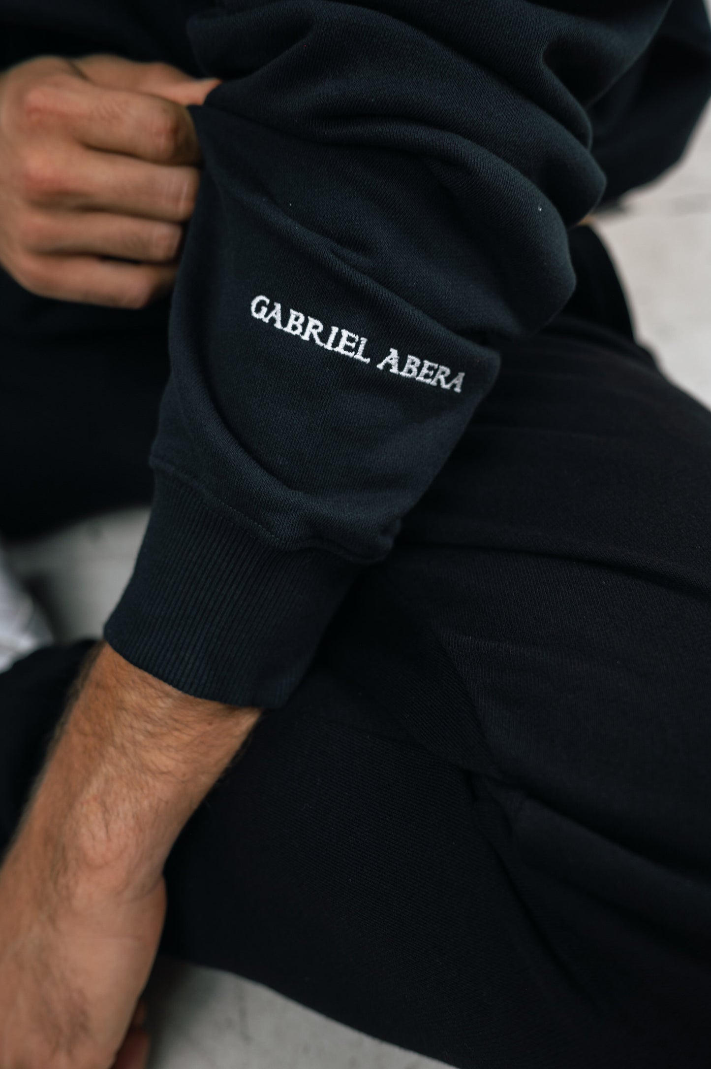 RISE TO THE TOP HOODIE - BLACK