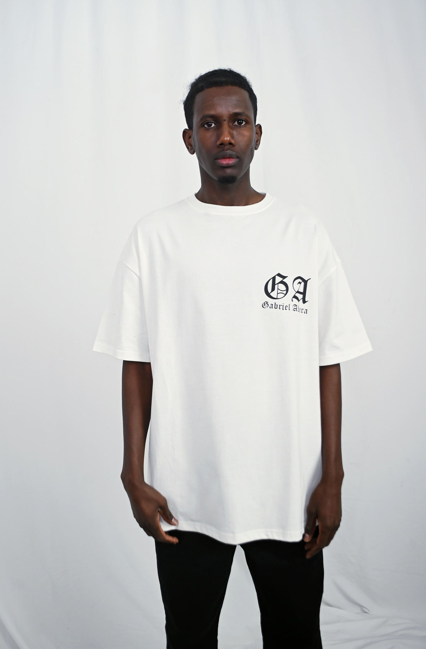 BORN 2 WIN T-SHIRT - WHITE